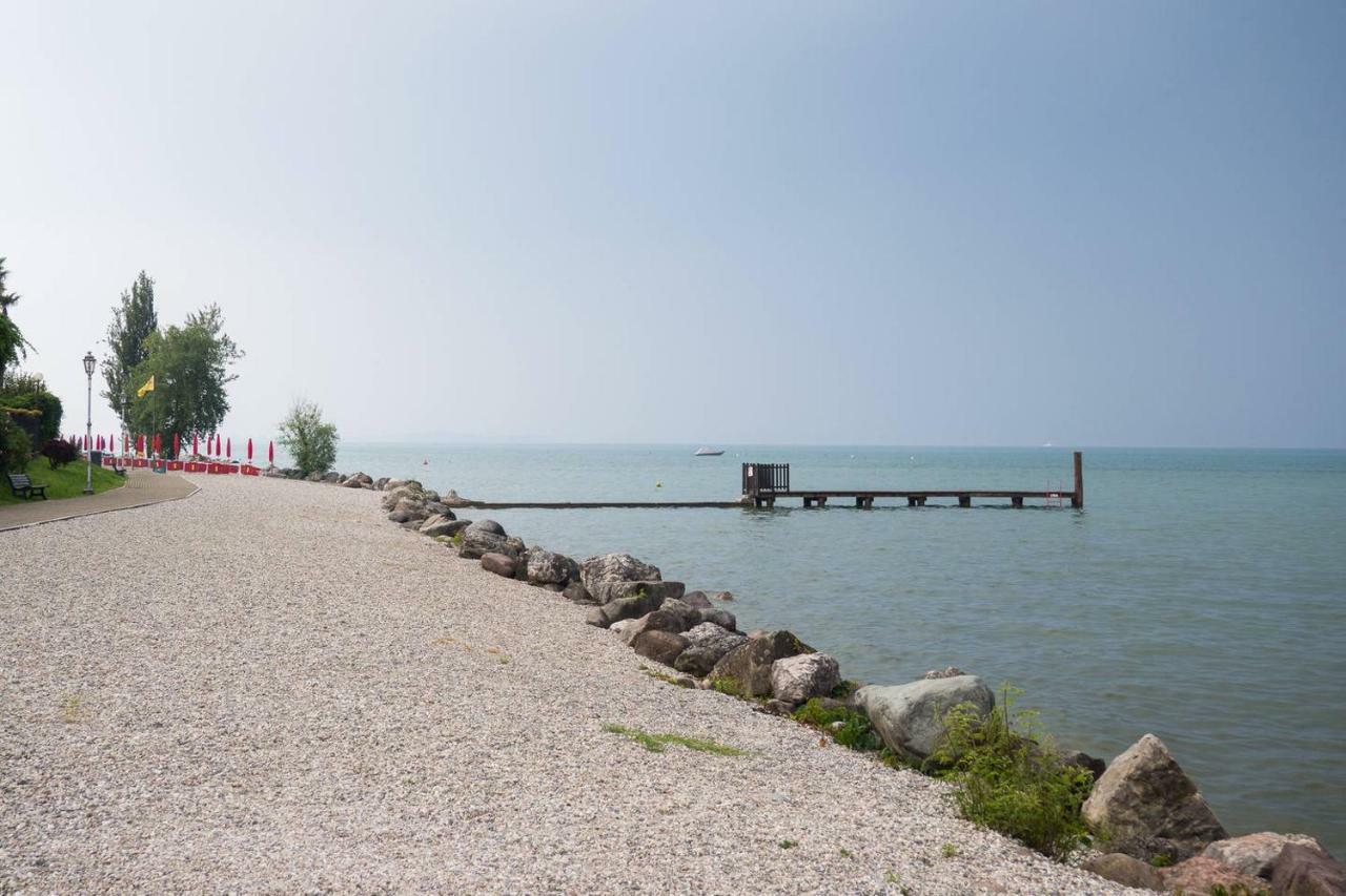 San Benedetto Di Lugana 2 Apartamento Peschiera del Garda Exterior foto